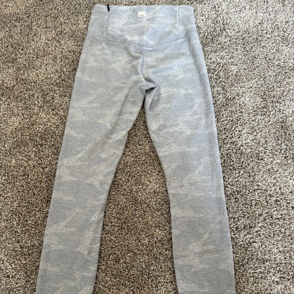 Vuori Leggins, size XS - Picture 2 of 3